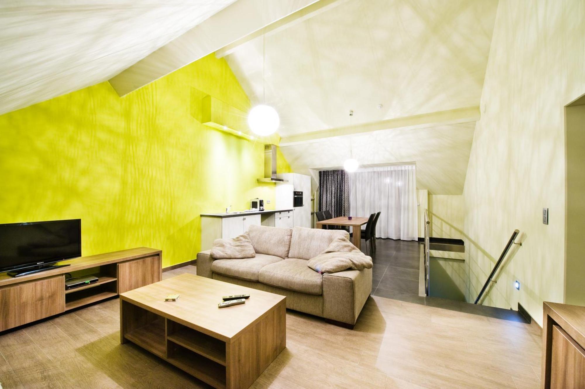 B&B Villa Curtricias Kortessem Bagian luar foto