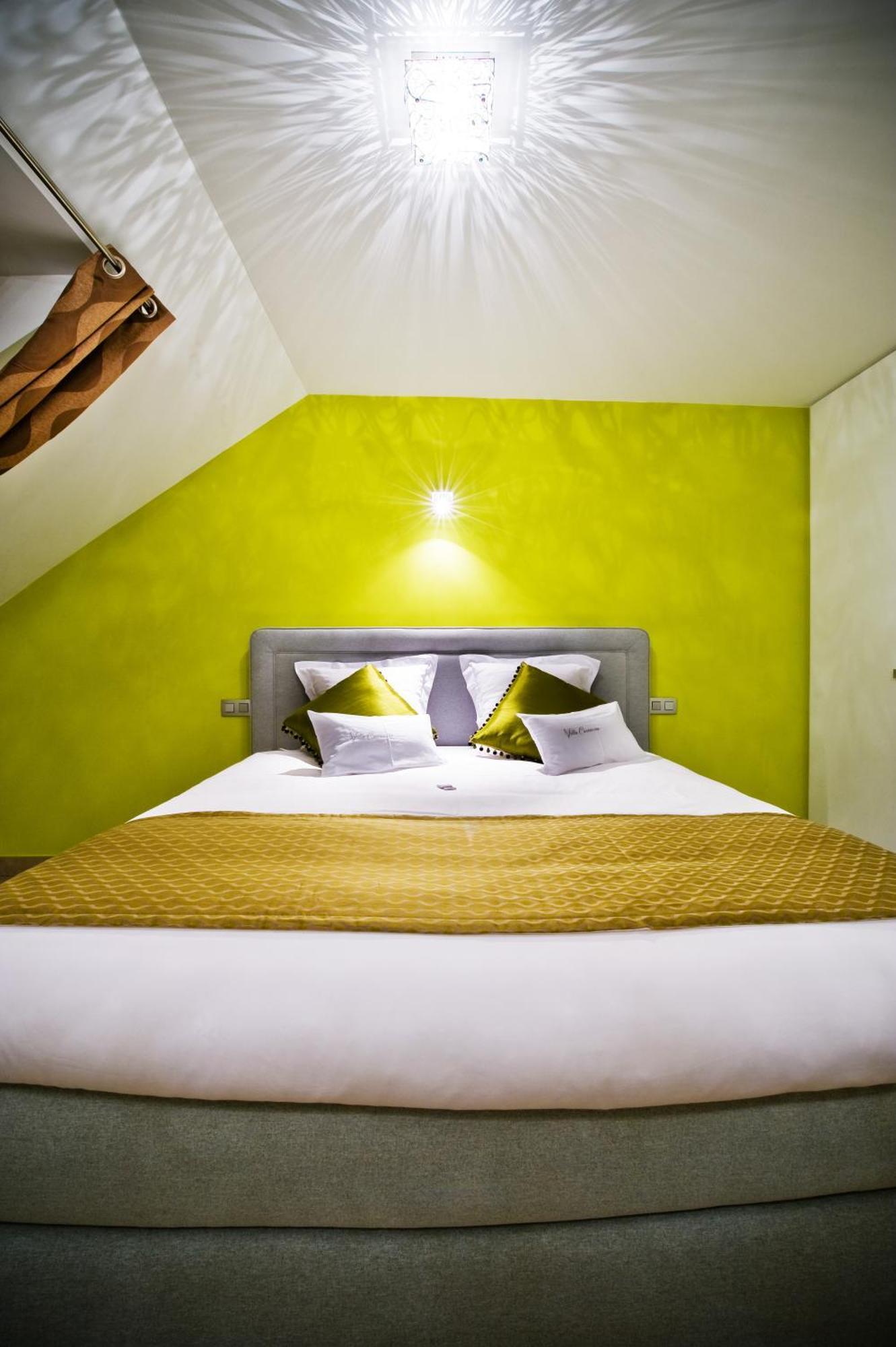 B&B Villa Curtricias Kortessem Bagian luar foto