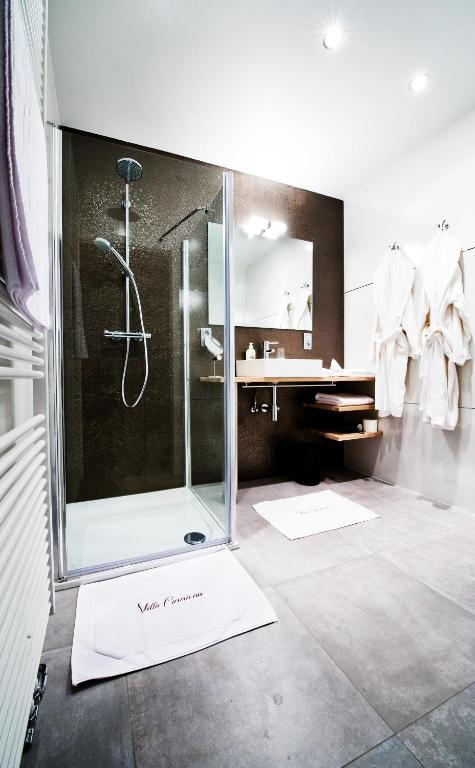 B&B Villa Curtricias Kortessem Ruang foto